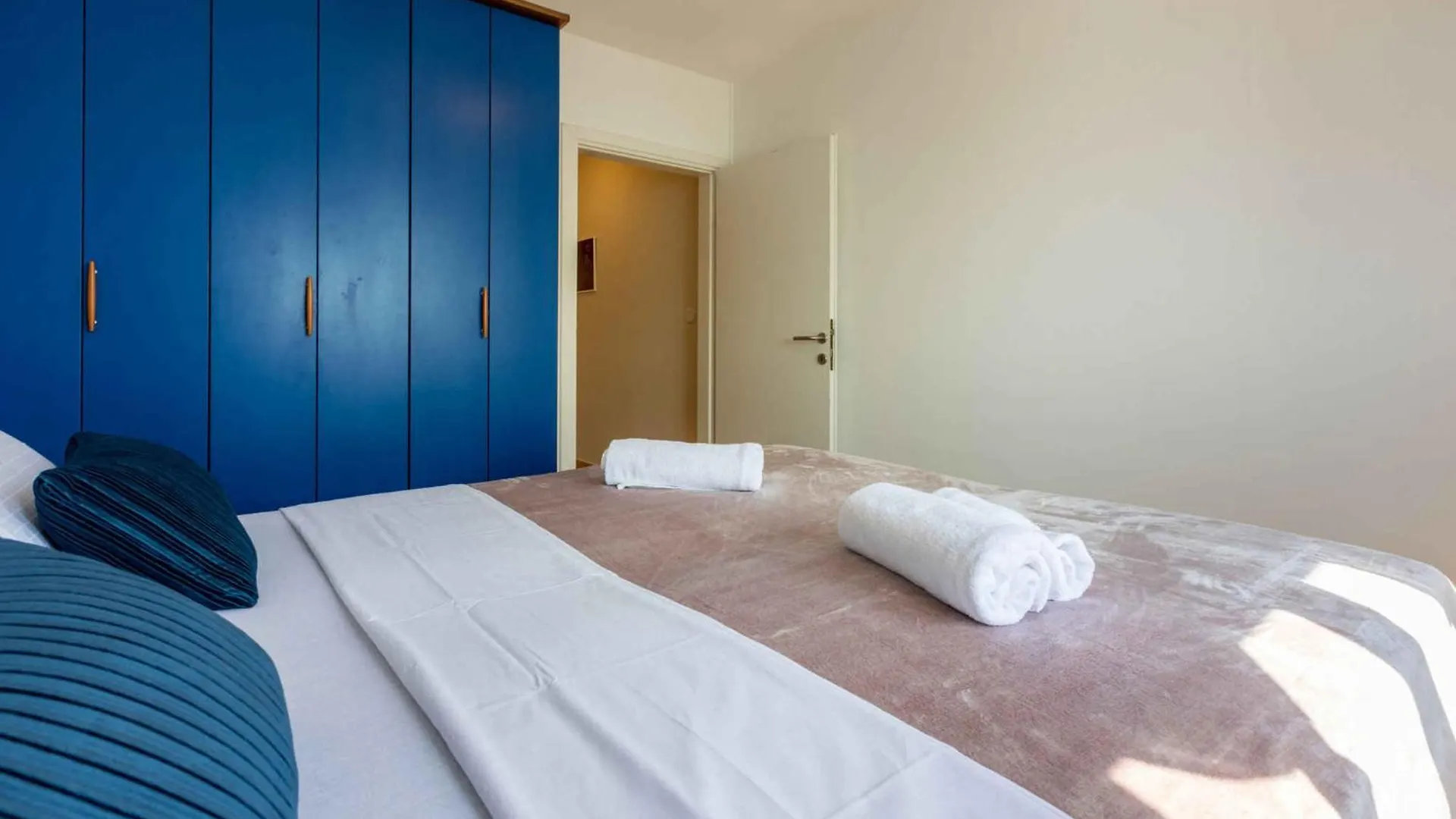 Apartment In Selce 42954